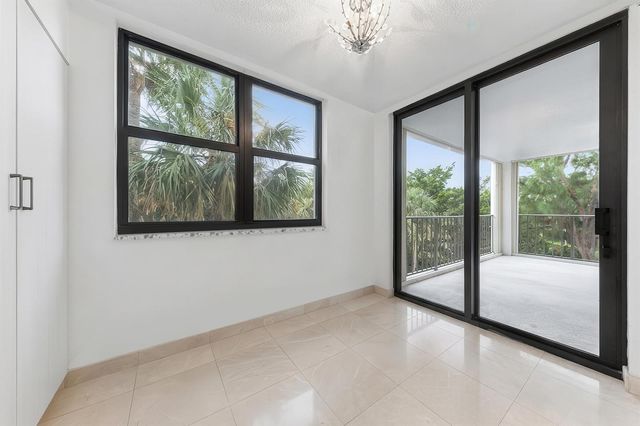 4600 S Ocean Boulevard 301, Highland Beach, FL 33487