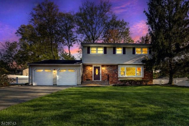 25 Debbie Ct, Wayne Twp., NJ 07470