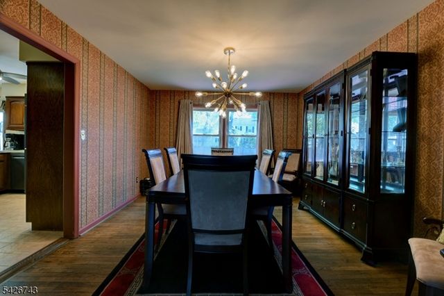 25 Debbie Ct, Wayne Twp., NJ 07470