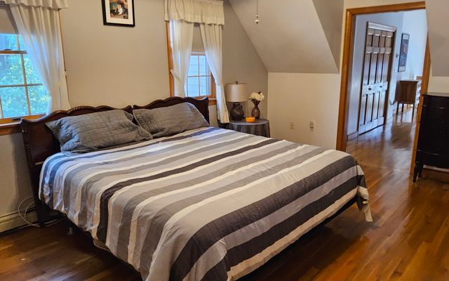 63 Pleasant St, Rockland, MA 02370