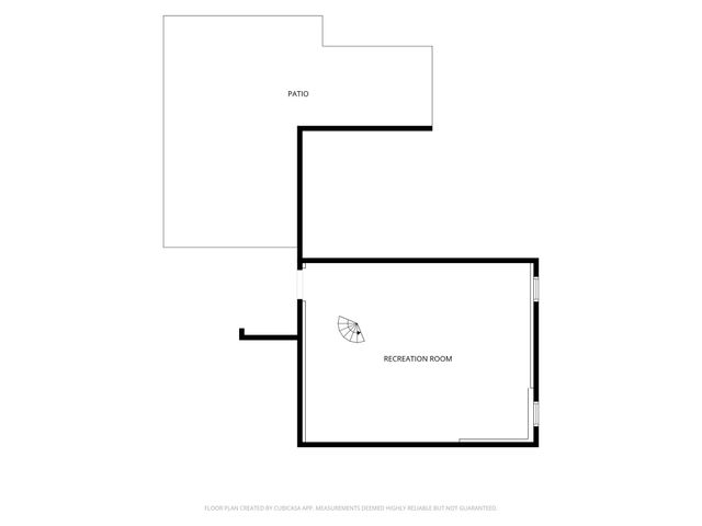 63 Pleasant St, Rockland, MA 02370