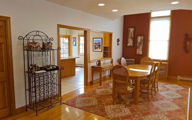 63 Pleasant St, Rockland, MA 02370