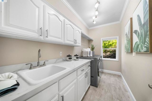 2123 Hidden Pond Road, Lafayette, CA 94549