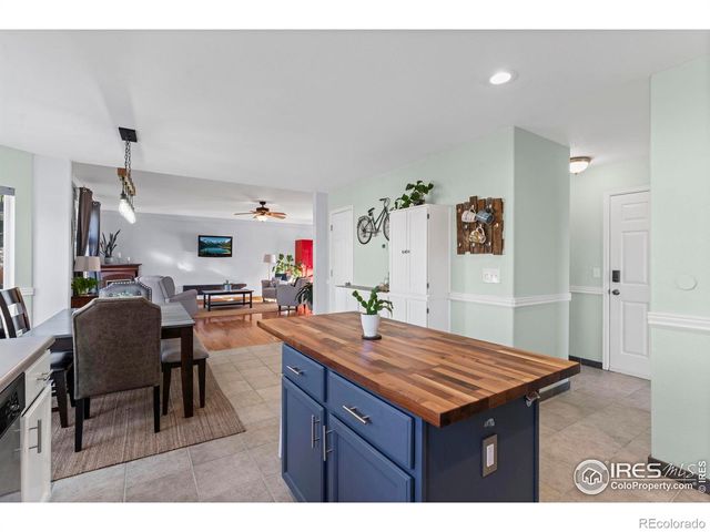 3598 Larkspur Drive, Longmont, CO 80503