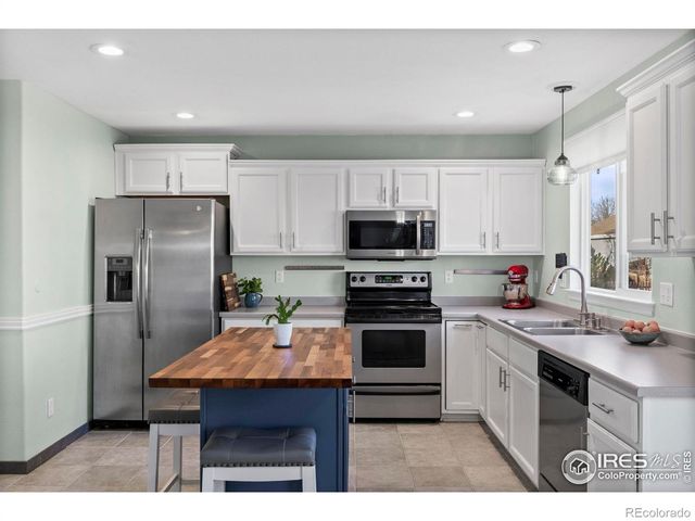 3598 Larkspur Drive, Longmont, CO 80503