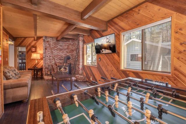 41664 Mcwhinney, Big Bear Lake, CA 92315