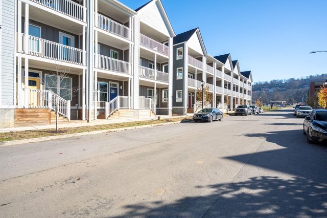 2341 E 18th Street, Chattanooga, TN 37404