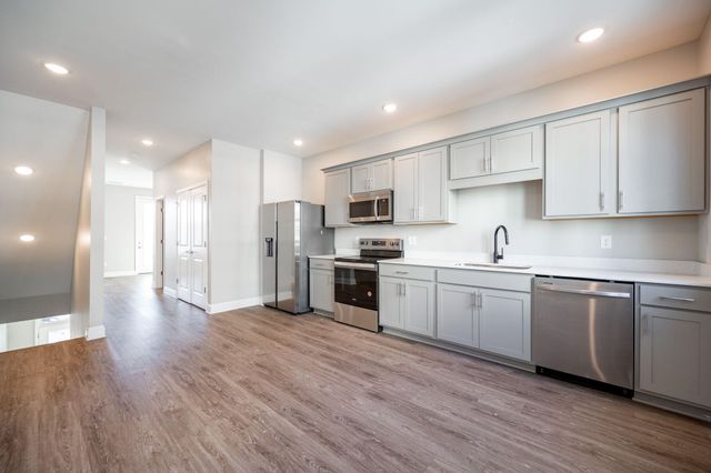 2341 E 18th Street, Chattanooga, TN 37404