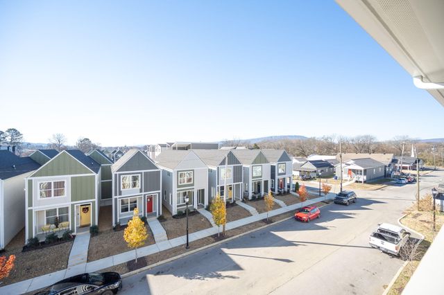 2341 E 18th Street, Chattanooga, TN 37404