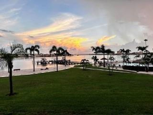 5108 BRITTANY DRIVE S 204, St Petersburg, FL 33715