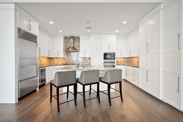 3344 Peachtree Road NE 3202, Atlanta, GA 30326