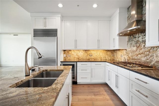 3344 Peachtree Road NE 3202, Atlanta, GA 30326