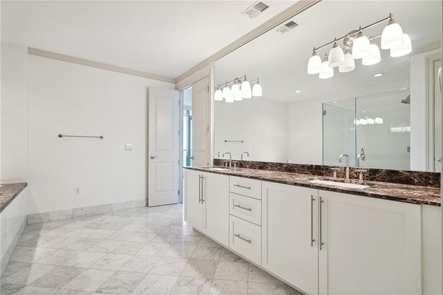 3344 Peachtree Road NE 3202, Atlanta, GA 30326