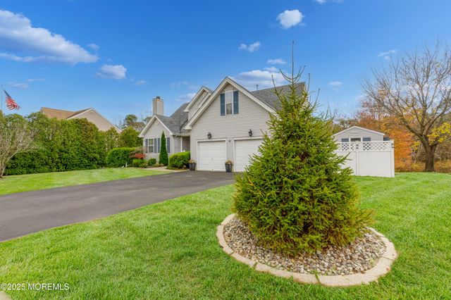 25 Nelson Drive, Barnegat, NJ 08005