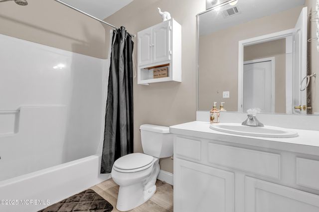 25 Nelson Drive, Barnegat, NJ 08005