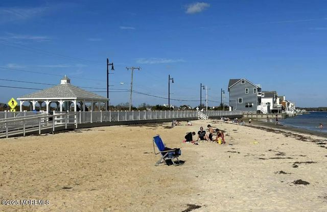 25 Nelson Drive, Barnegat, NJ 08005