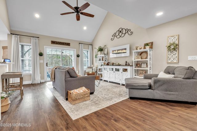 25 Nelson Drive, Barnegat, NJ 08005