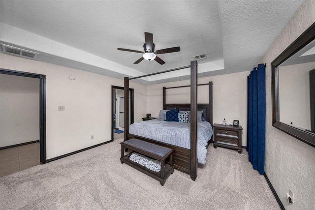 89 NE Deerfield Dr, Elgin, OK 73538