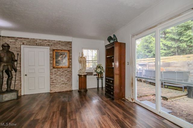 1799 Meadows Drive, Madison, OH 44057