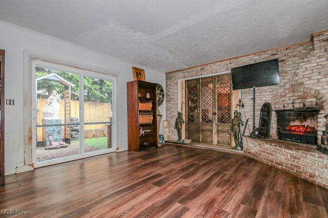 1799 Meadows Drive, Madison, OH 44057