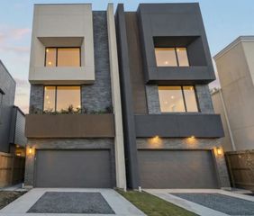 824 Malone Street, Houston, TX 77007