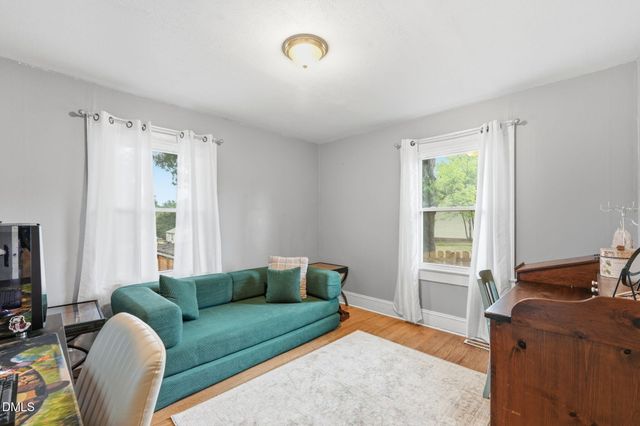 215 Home Avenue, Graham, NC 27253