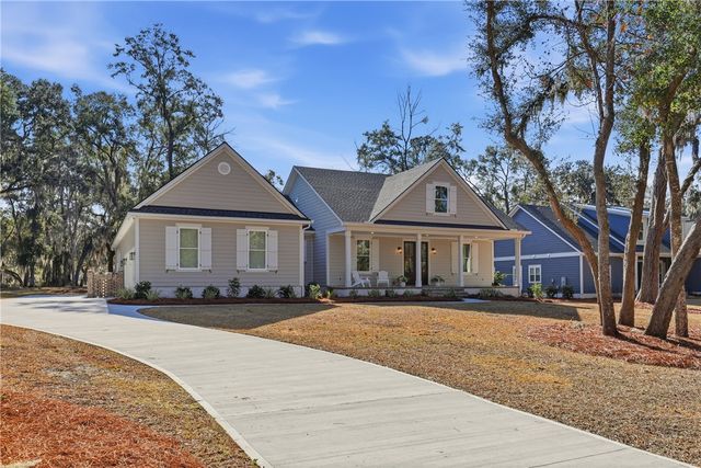 1727 Oak Forest Drive NE, Townsend, GA 31331