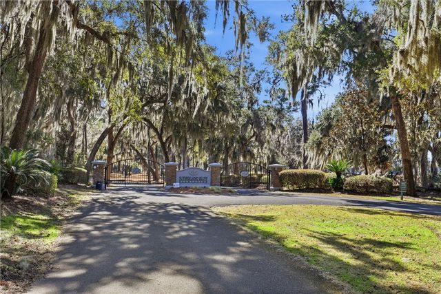 1727 Oak Forest Drive NE, Townsend, GA 31331