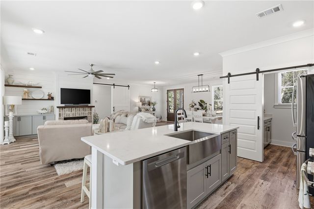 1727 Oak Forest Drive NE, Townsend, GA 31331