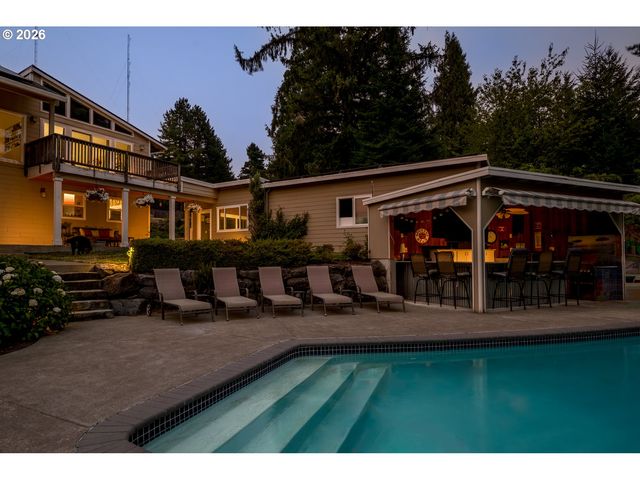 1334 Sw 57TH Ave, Portland, OR 97221