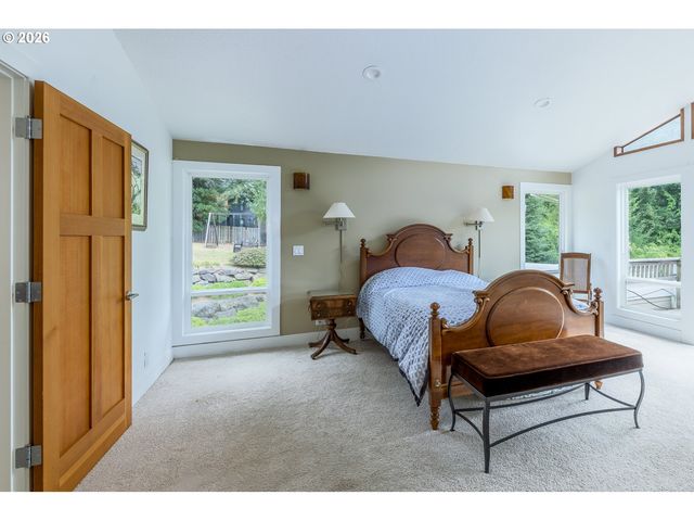 1334 Sw 57TH Ave, Portland, OR 97221