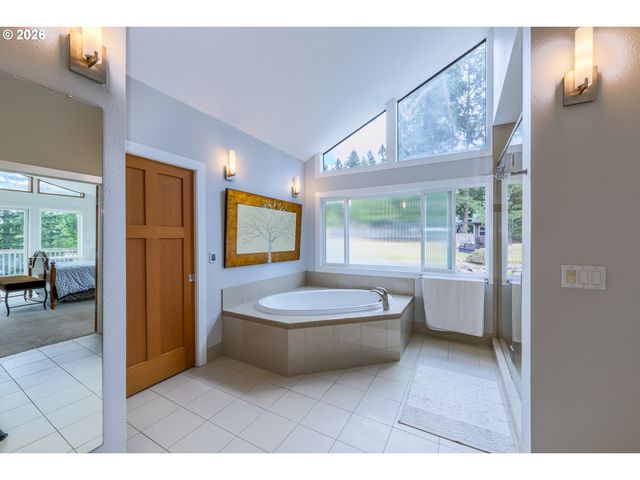 1334 Sw 57TH Ave, Portland, OR 97221