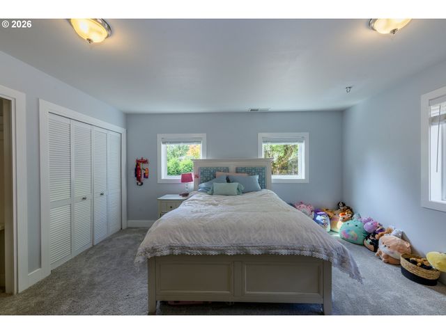 1334 Sw 57TH Ave, Portland, OR 97221