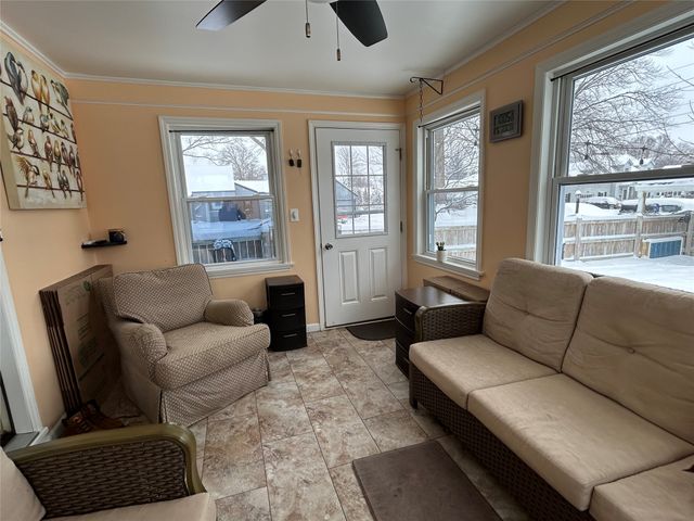 1954 E 2 Street, Erie, PA 16511