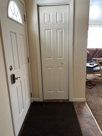 1954 E 2 Street, Erie, PA 16511