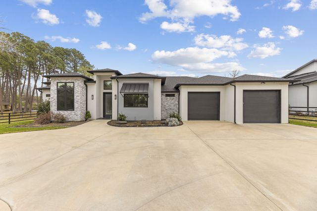 1515 N Fielder Road, Arlington, TX 76012