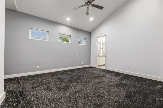 1515 N Fielder Road, Arlington, TX 76012