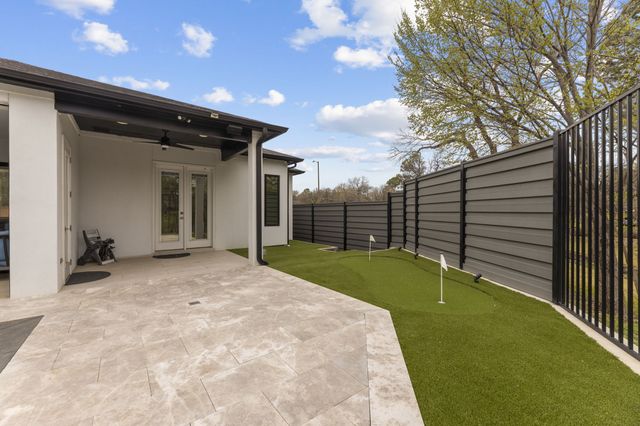 1515 N Fielder Road, Arlington, TX 76012