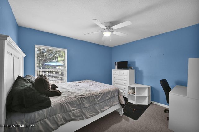 148 VILLAGE GREEN Avenue, St. Johns, FL 32259