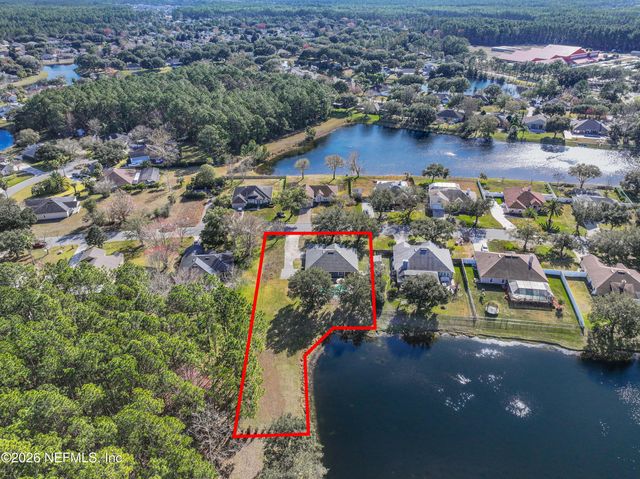 148 VILLAGE GREEN Avenue, St. Johns, FL 32259