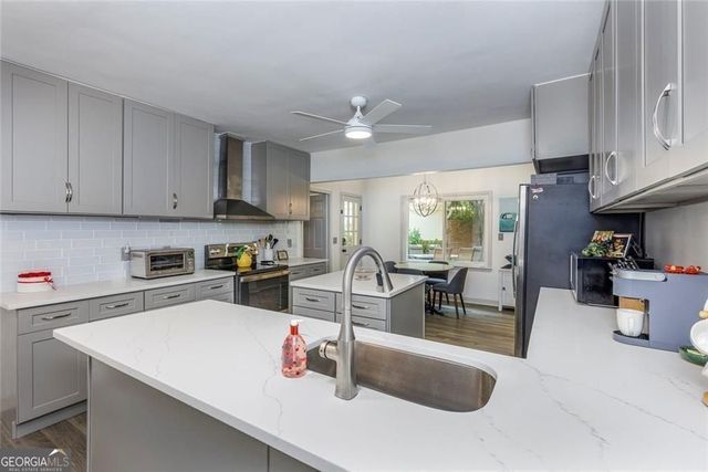 4035 Deerings Drive, Peachtree Corners, GA 30092
