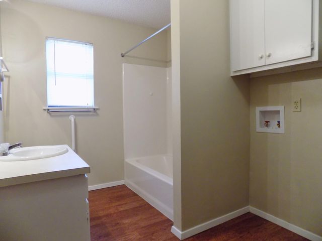 702 E Highland Boulevard, San Angelo, TX 76903