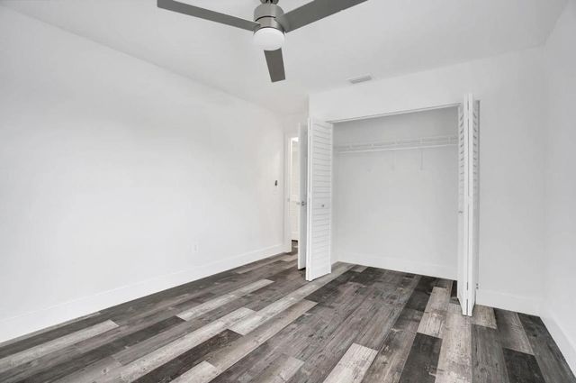 4143 Palm Bay Circle A, West Palm Beach, FL 33406