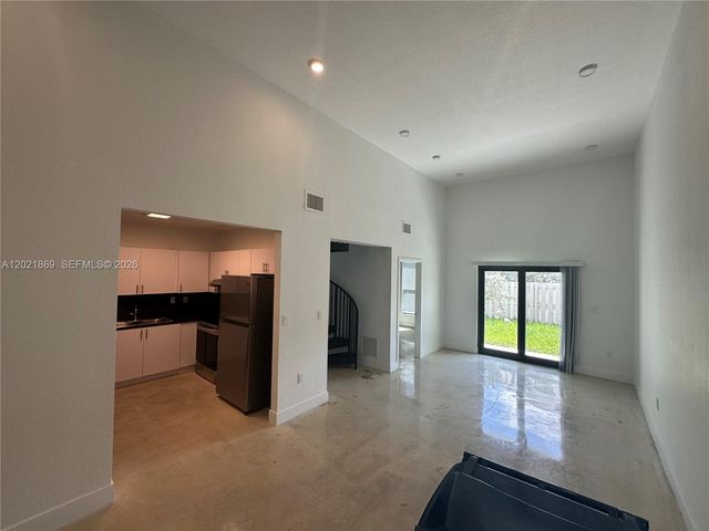 23935 SW 110th Ct 23935, Homestead, FL 33032