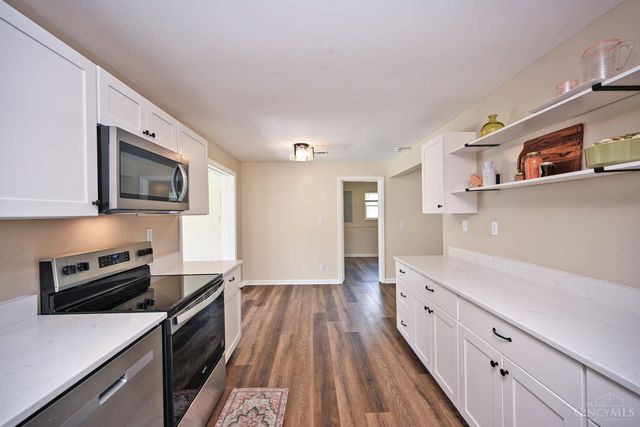 1102 Heatherstone Way, Miami Twp, OH 45150