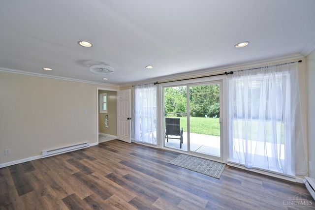 1102 Heatherstone Way, Miami Twp, OH 45150