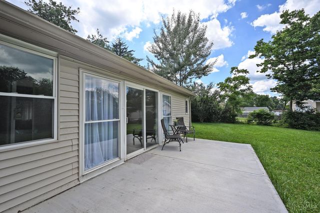 1102 Heatherstone Way, Miami Twp, OH 45150