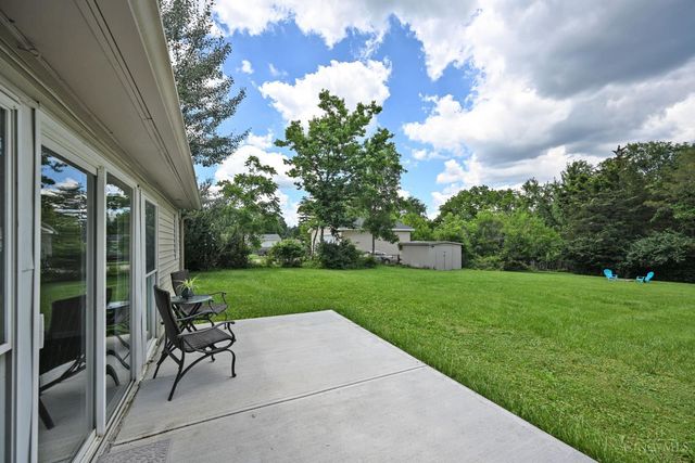 1102 Heatherstone Way, Miami Twp, OH 45150