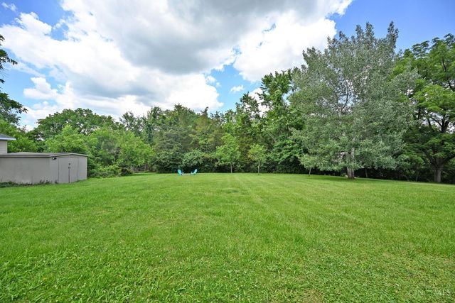 1102 Heatherstone Way, Miami Twp, OH 45150