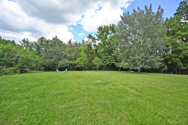 1102 Heatherstone Way, Miami Twp, OH 45150